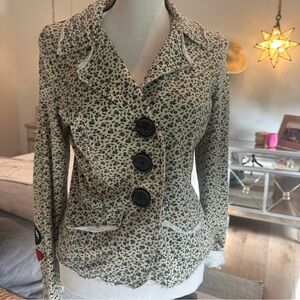 Ivy Jane Black and Cream Patterned Blazer